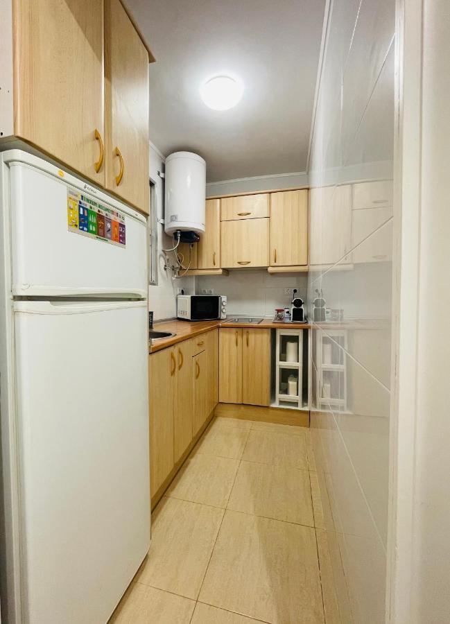 Renovado Apartamento En Zona Residencial A Pasos Del Mar サロウ エクステリア 写真
